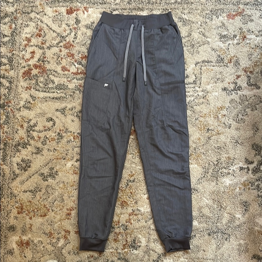 Women’s Scrubs
